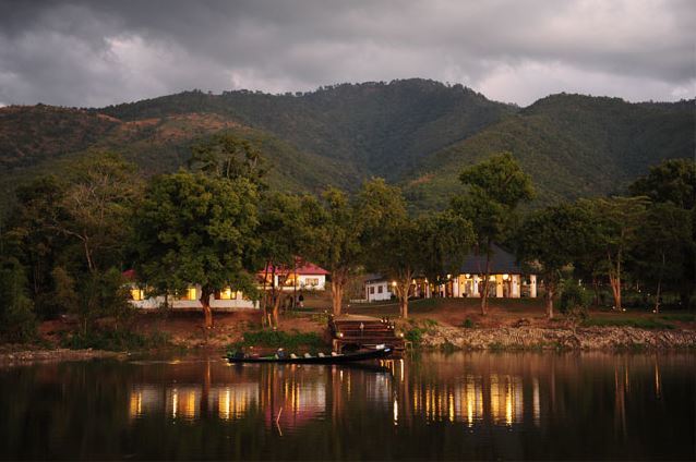 Villa Inle (http://www.hotelininle.com/index.php/en/)