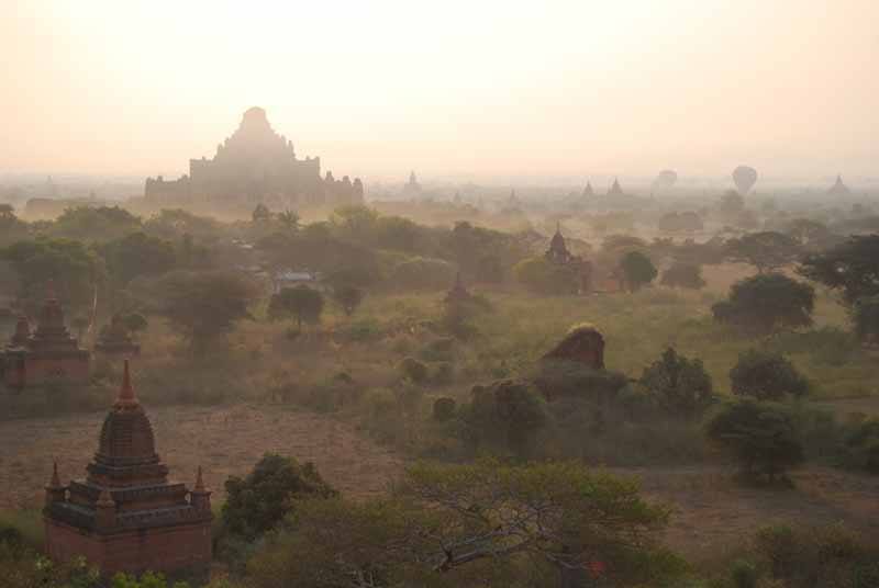 The plains of Bagan
