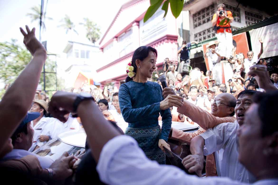 Burma or Myanmar? Aung San Suu Kyi states her preference