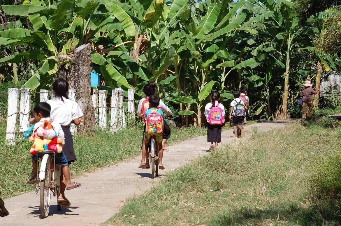 Kids on the way to school